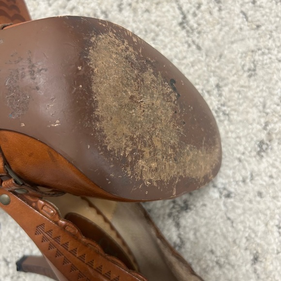 Ash 7.5 (38 EU) mint condition Brown Heels with Vintage-Inspired Design - Picture 11 of 15